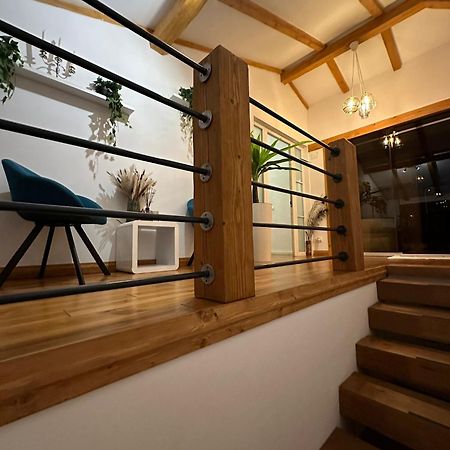 Apartamento Attic 33 Câmpulung Moldovenesc Exterior foto