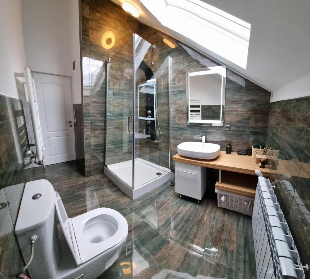 Apartamento Attic 33 Câmpulung Moldovenesc Exterior foto