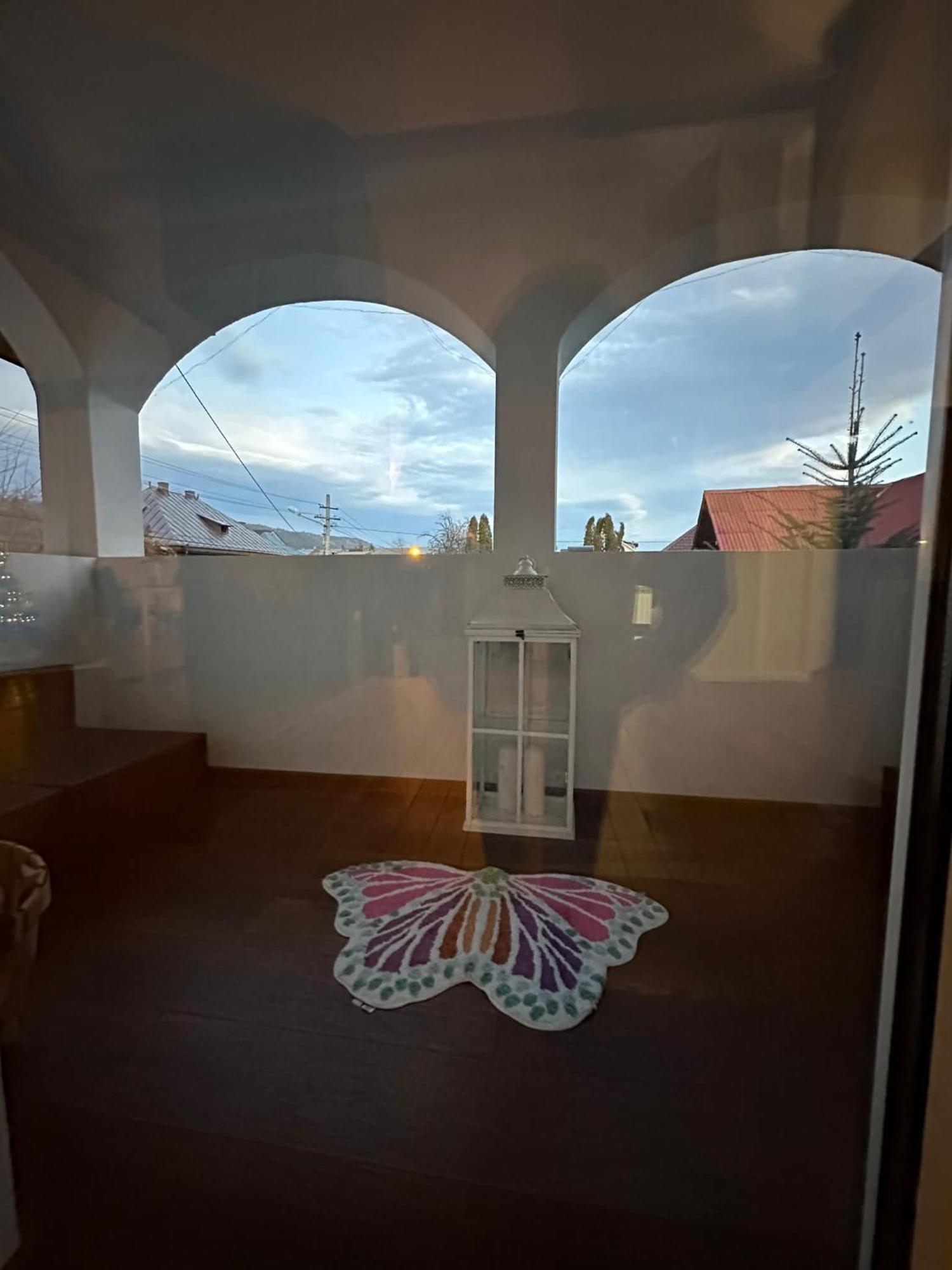 Apartamento Attic 33 Câmpulung Moldovenesc Exterior foto