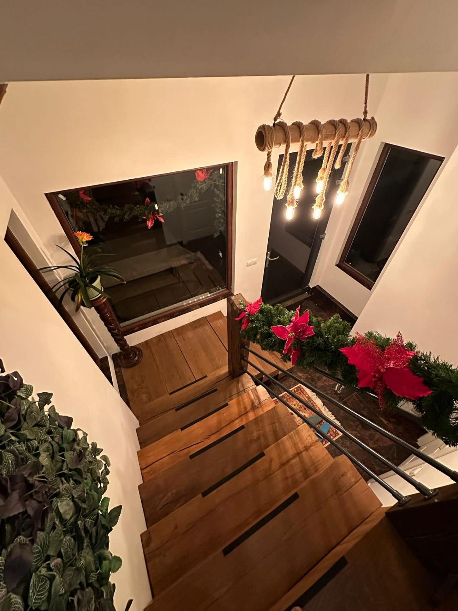 Apartamento Attic 33 Câmpulung Moldovenesc Exterior foto